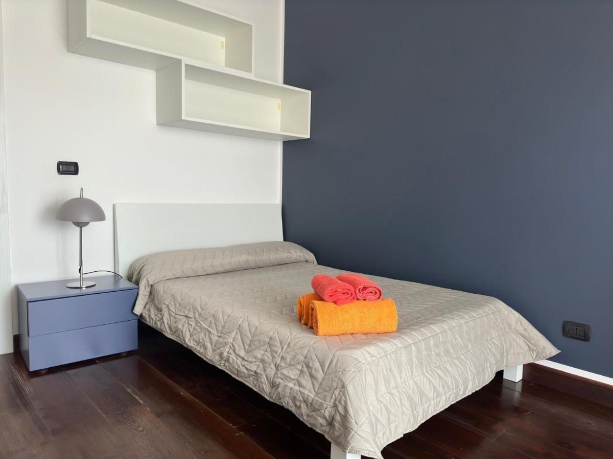 Cconforthotels Appartamento Skyline バーリ エクステリア 写真